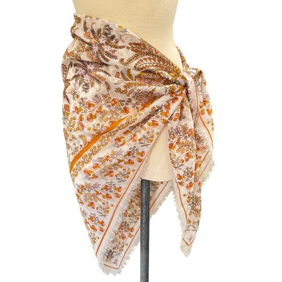 DIANE VON FURSTENBERG Large Square Scarf Vintage 48" Soft Earthy Floral Print - Picture 1 of 7